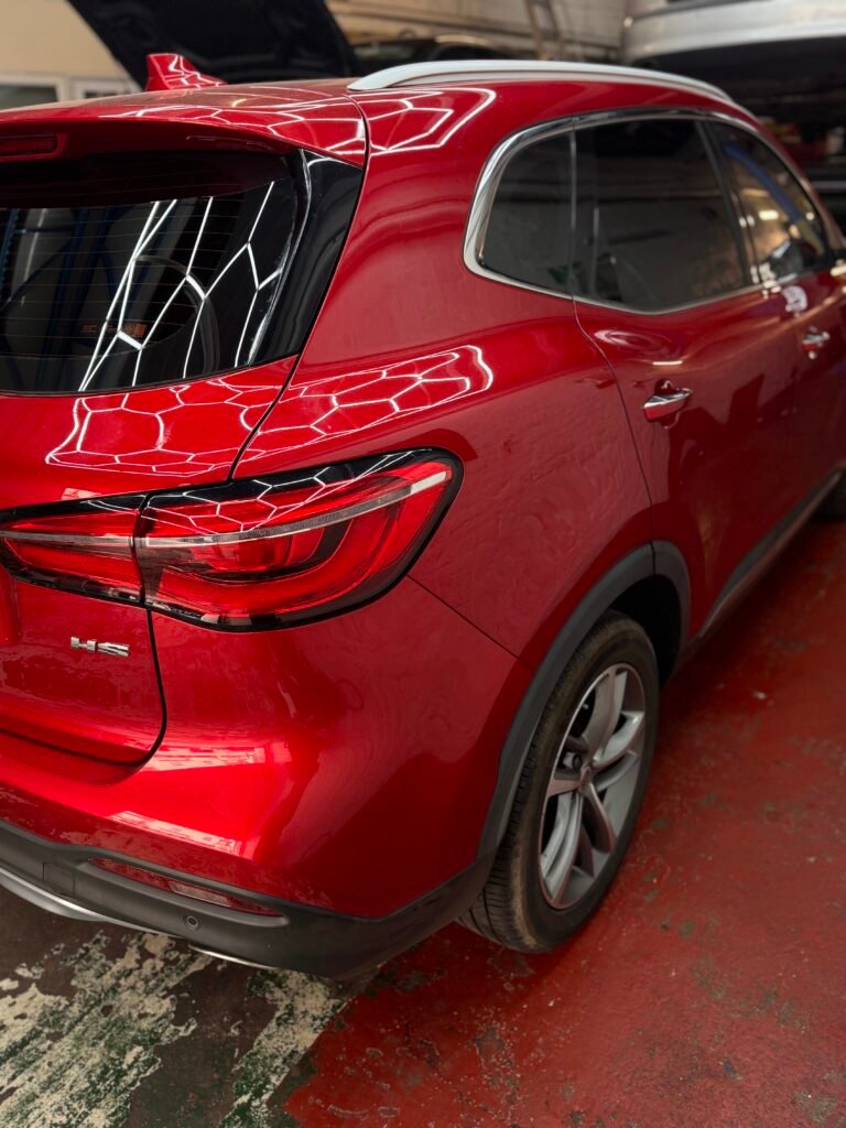 MG HS front and rear windows tinting installation