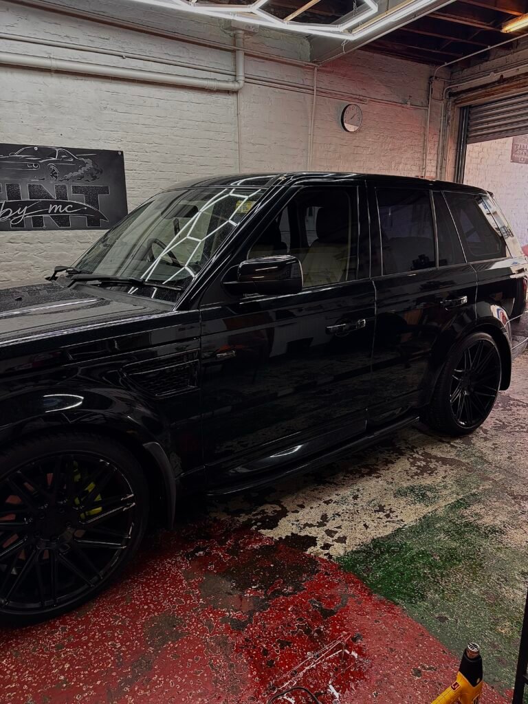 Land Rover side view after professional window tint